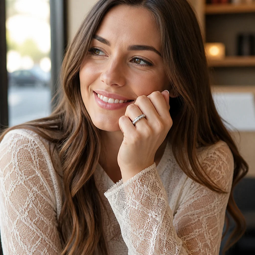 SereniSpin™ — Wear Calm Confidence That Shines and Soothes Instantly