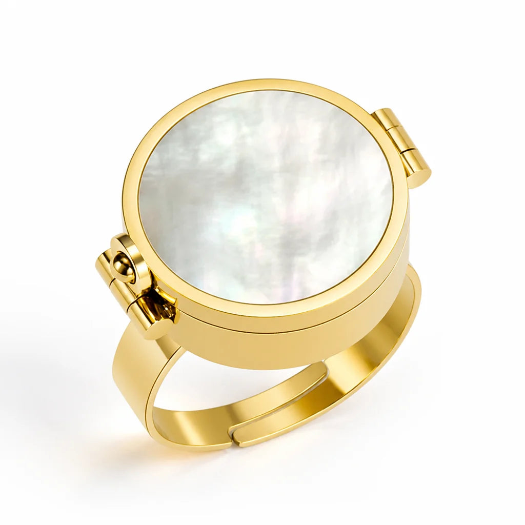 Mellique™ — Wear Your Secret to Smooth, Stunning Lips Anytime, Anywhere